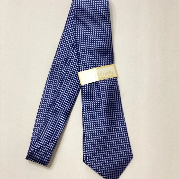 Michael Kors Men’s Silk Necktie NWT - Picture 5 of 6